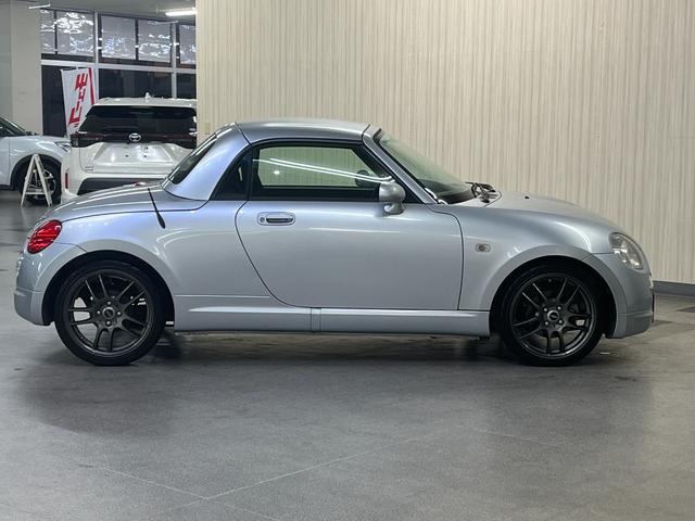 コペン アクティブトップ アクティブトップ_5速マニュアル_社外アルミホイール CDオーディオ/AMラジオ マニュアルエアコン 電動格納ミラー フロアーマット(8枚目)