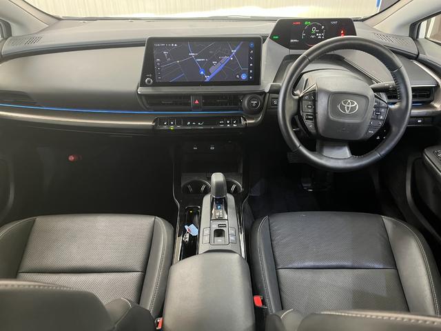 プリウス Z Z_純正ナビ/フルセグTV/パノラミックビューモニター/bluetooth_パノラマルーフ パワーバックドア ステアリングスイッチ パワーシート 純正アルミホイール スマートキー ETC2.0(9枚目)