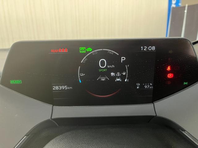 プリウス Z Z_純正ナビ/フルセグTV/パノラミックビューモニター/bluetooth_パノラマルーフ パワーバックドア ステアリングスイッチ パワーシート 純正アルミホイール スマートキー ETC2.0(14枚目)