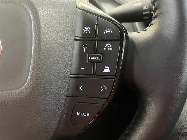 プリウス Z Z_純正ナビ/フルセグTV/パノラミックビューモニター/bluetooth_パノラマルーフ パワーバックドア ステアリングスイッチ パワーシート 純正アルミホイール スマートキー ETC2.0(16枚目)
