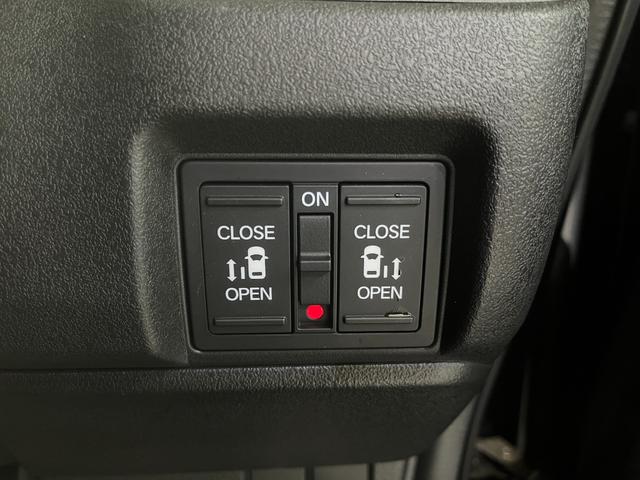 N-BOXカスタム ターボ カスタムターボ_両側パワースライドドア_シートヒーター_ハーフレザー ステアリングスイッチ スマートキー 電動格納ミラー 純正アルミホイール ベンチシート シートバックテーブル LEDヘッドライト(20枚目)