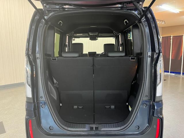 N-BOXカスタム ターボ カスタムターボ_両側パワースライドドア_シートヒーター_ハーフレザー ステアリングスイッチ スマートキー 電動格納ミラー 純正アルミホイール ベンチシート シートバックテーブル LEDヘッドライト(33枚目)