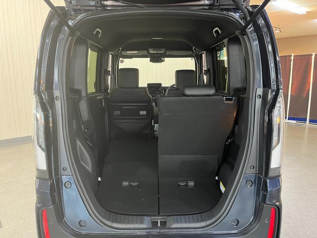 N-BOXカスタム ターボ カスタムターボ_両側パワースライドドア_シートヒーター_ハーフレザー ステアリングスイッチ スマートキー 電動格納ミラー 純正アルミホイール ベンチシート シートバックテーブル LEDヘッドライト(34枚目)