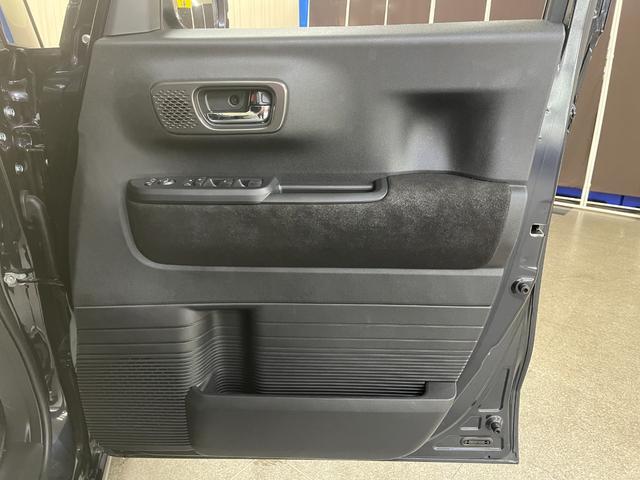 N-BOXカスタム ターボ カスタムターボ_両側パワースライドドア_シートヒーター_ハーフレザー ステアリングスイッチ スマートキー 電動格納ミラー 純正アルミホイール ベンチシート シートバックテーブル LEDヘッドライト(36枚目)