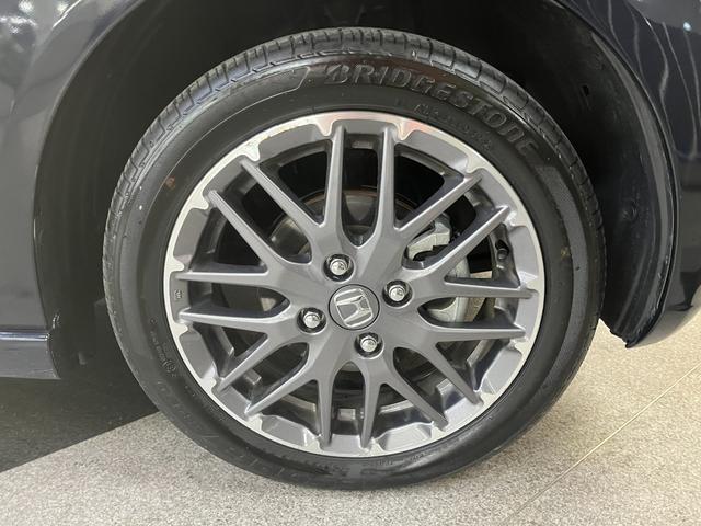 N-BOXカスタム ターボ カスタムターボ_両側パワースライドドア_シートヒーター_ハーフレザー ステアリングスイッチ スマートキー 電動格納ミラー 純正アルミホイール ベンチシート シートバックテーブル LEDヘッドライト(40枚目)