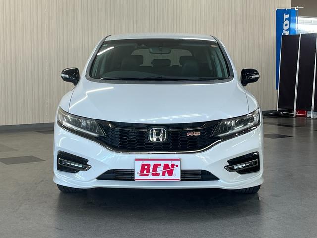 全天候型店舗　ＢＣＮ両毛店のお車をご覧頂き誠に有難う御座います！『グーネットを見た！』とお伝え頂くとスム−ズに対応できます！まずはお気軽のお問い合わせ下さい！店舗直通ＴＥＬ⇒０２７６−４０−２５１１