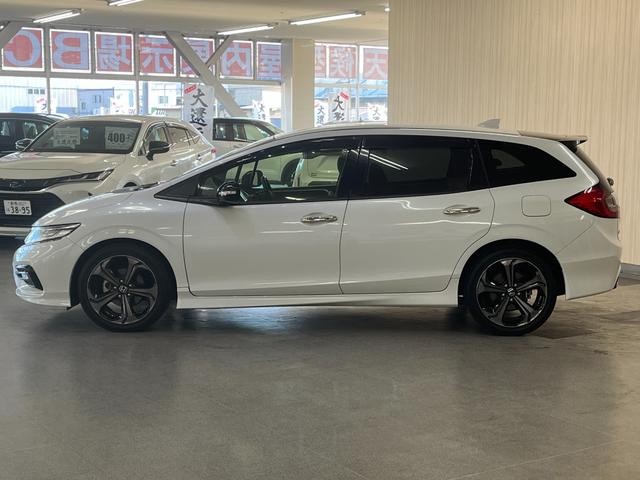 ＢＣＮ両毛店は高速道路：北関東自動車道「太田桐生Ｉ．Ｃ」よりたった７分！遠方の方でもとってもアクセス良好！更に４階建て全天候型屋内展示場完備！雨、風を気にせず、４００台の展示車をゆっくりご覧頂けます！