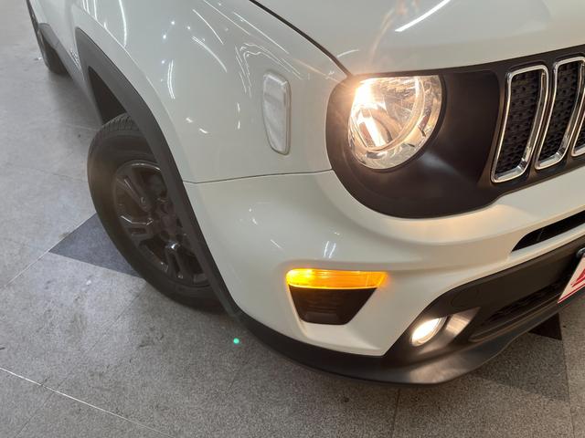 ジープ・レネゲード ロンジチュード ロンジチュード_純正ディスプレイオーディオ/バックカメラ クルーズコントロール ルーフレール 純正アルミホイール ETC トノカバー スマートキー フォグランプ ステアリングスイッチ(46枚目)