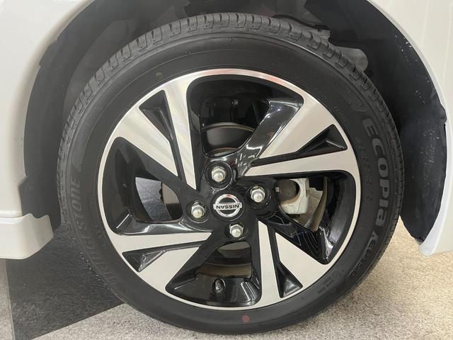 デイズ ハイウェイスター Gターボ ハイウェイスターGターボ_アラウンドビューモニター_エマージェンシーブレーキ スマートキー 純正アルミホイール ステアリングスイッチ オートライト ETC ドライブレコーダー フォグランプ(42枚目)