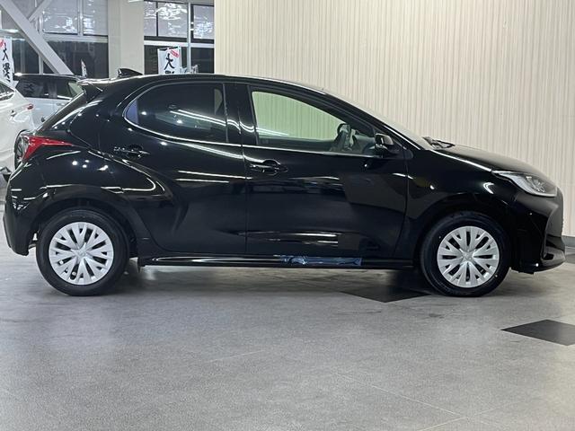 ヤリス Z_純正ディスプレイオーディオ/bluetooth_バックモニタ- シートヒーター_ETC2.0 スマートキー ハンドルヒーター ステアリングスイッチ 電動格納ミラー LEDヘッドライト(8枚目)