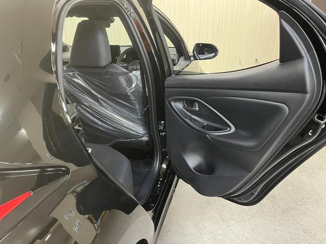 ヤリス Z_純正ディスプレイオーディオ/bluetooth_バックモニタ- シートヒーター_ETC2.0 スマートキー ハンドルヒーター ステアリングスイッチ 電動格納ミラー LEDヘッドライト(39枚目)