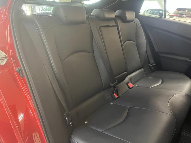 プリウス Ｓツーリングセレクション　Ｓツーリングセレクション＿純正ナビ／ワンセグＴＶ＿バックカメラ　ドライブレコーダー　純正アルミホイール　ステアリングスイッチ　スマートキー　シートヒーター　ビルトインＥＴＣ　ＬＥＤヘッドライト（29枚目）