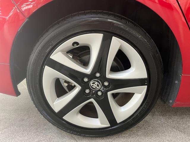 プリウス Ｓツーリングセレクション　Ｓツーリングセレクション＿純正ナビ／ワンセグＴＶ＿バックカメラ　ドライブレコーダー　純正アルミホイール　ステアリングスイッチ　スマートキー　シートヒーター　ビルトインＥＴＣ　ＬＥＤヘッドライト（40枚目）