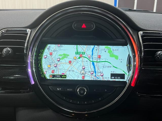 ＭＩＮＩ クーパー　クラブマン　クラブマン＿クーパー５ドア＿ＨＩＤライト＿ナビＵＳＣＧ　フォグランプ　スマートキー　純正アルミホイール　ＥＴＣ　電動格納ミラー　オートライト　ステアリングスイッチ　純正ＨＤＤナビ／バックカメラ（24枚目）