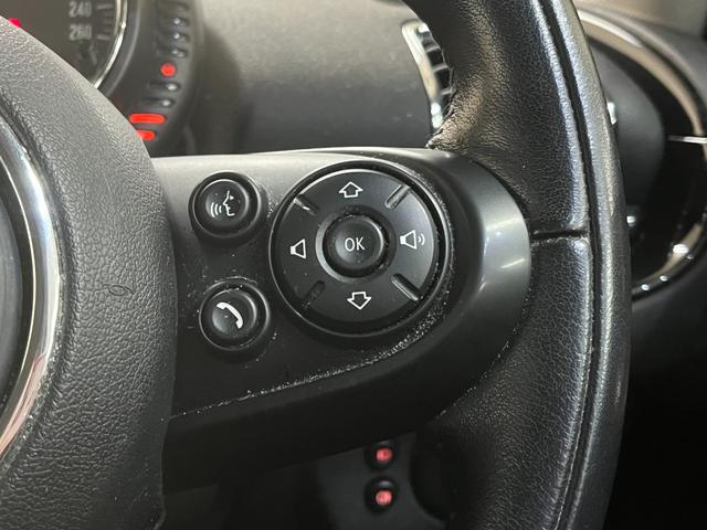 ＭＩＮＩ クーパー　クラブマン　クラブマン＿クーパー５ドア＿ＨＩＤライト＿ナビＵＳＣＧ　フォグランプ　スマートキー　純正アルミホイール　ＥＴＣ　電動格納ミラー　オートライト　ステアリングスイッチ　純正ＨＤＤナビ／バックカメラ（34枚目）