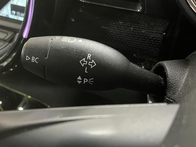 ＭＩＮＩ クーパー　クラブマン　クラブマン＿クーパー５ドア＿ＨＩＤライト＿ナビＵＳＣＧ　フォグランプ　スマートキー　純正アルミホイール　ＥＴＣ　電動格納ミラー　オートライト　ステアリングスイッチ　純正ＨＤＤナビ／バックカメラ（35枚目）