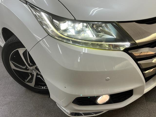 オデッセイ アブソルート　アブソルート　純正ナビ／ｂｌｕｅｔｏｏｔｈ／フルセグＴＶ／バックカメラ　リアフリップダウンモニター　純正アルミ　フォグランプ　ドライブレコーダー　ＥＴＣ　両側パワースライドドア　ステアリングスイッチ（16枚目）