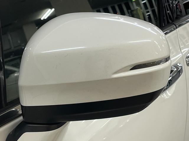 オデッセイ アブソルート　アブソルート　純正ナビ／ｂｌｕｅｔｏｏｔｈ／フルセグＴＶ／バックカメラ　リアフリップダウンモニター　純正アルミ　フォグランプ　ドライブレコーダー　ＥＴＣ　両側パワースライドドア　ステアリングスイッチ（18枚目）