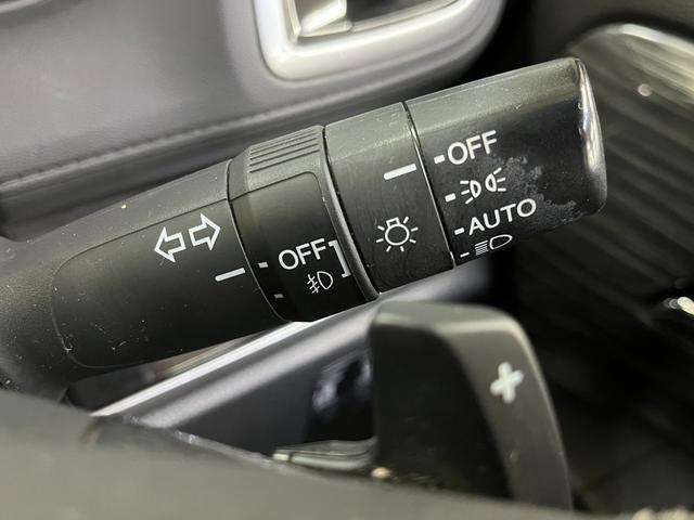 オデッセイ アブソルート　アブソルート　純正ナビ／ｂｌｕｅｔｏｏｔｈ／フルセグＴＶ／バックカメラ　リアフリップダウンモニター　純正アルミ　フォグランプ　ドライブレコーダー　ＥＴＣ　両側パワースライドドア　ステアリングスイッチ（36枚目）