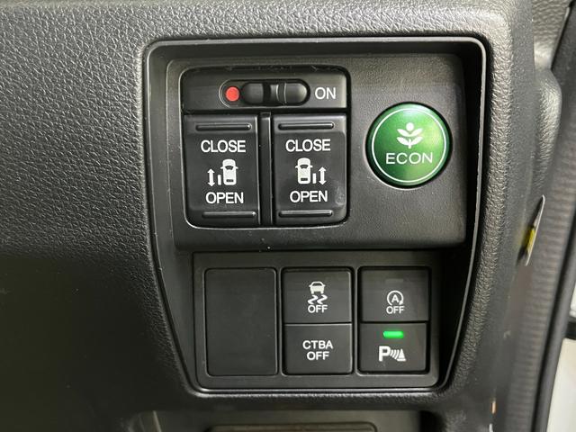 オデッセイ アブソルート　アブソルート　純正ナビ／ｂｌｕｅｔｏｏｔｈ／フルセグＴＶ／バックカメラ　リアフリップダウンモニター　純正アルミ　フォグランプ　ドライブレコーダー　ＥＴＣ　両側パワースライドドア　ステアリングスイッチ（37枚目）