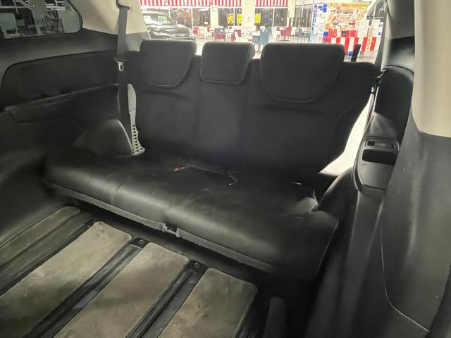 オデッセイ アブソルート　アブソルート　純正ナビ／ｂｌｕｅｔｏｏｔｈ／フルセグＴＶ／バックカメラ　リアフリップダウンモニター　純正アルミ　フォグランプ　ドライブレコーダー　ＥＴＣ　両側パワースライドドア　ステアリングスイッチ（56枚目）