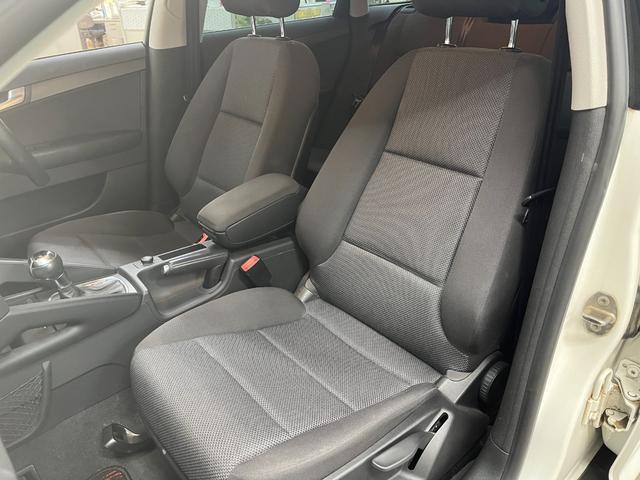 Ａ３ 　Ａ３スポーツバック　純正アルミホイール　フォグランプ　オートライト　純正ナビ／／フルセグＴＶ／バックカメラ／ＣＤ　ＨＩＤヘッドライト　ステアリングスイッチ　キーレスエントリー（33枚目）