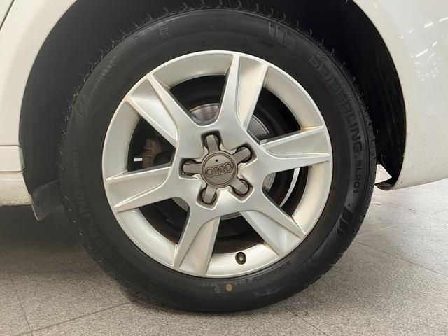 Ａ３ 　Ａ３スポーツバック　純正アルミホイール　フォグランプ　オートライト　純正ナビ／／フルセグＴＶ／バックカメラ／ＣＤ　ＨＩＤヘッドライト　ステアリングスイッチ　キーレスエントリー（39枚目）