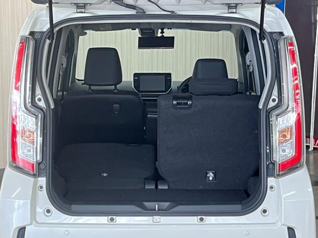 ムーヴ カスタム　Ｘ　ハイパーＳＡＩＩ　スマートアシスト　純正ナビ／フルセグＴＶ／バックカメラ／ｂｌｕｅｔｏｏｔｈ　ステアリングスイッチ　オートライト　プッシュスタート　スマートキー　ドライブレコーダー　ＥＴＣ　純正アルミ　フォグランプ（10枚目）