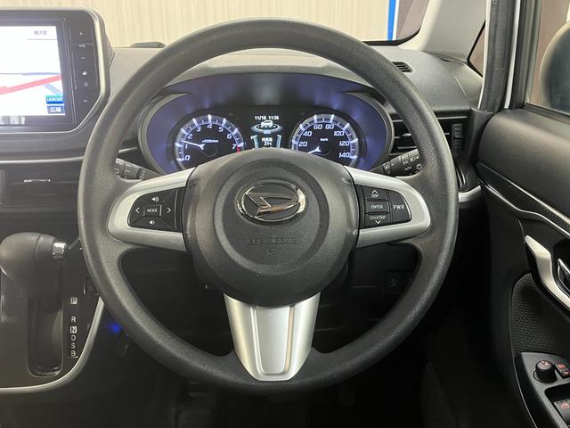 ムーヴ カスタム　Ｘ　ハイパーＳＡＩＩ　スマートアシスト　純正ナビ／フルセグＴＶ／バックカメラ／ｂｌｕｅｔｏｏｔｈ　ステアリングスイッチ　オートライト　プッシュスタート　スマートキー　ドライブレコーダー　ＥＴＣ　純正アルミ　フォグランプ（13枚目）