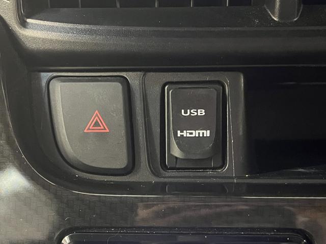 ムーヴ カスタム　Ｘ　ハイパーＳＡＩＩ　スマートアシスト　純正ナビ／フルセグＴＶ／バックカメラ／ｂｌｕｅｔｏｏｔｈ　ステアリングスイッチ　オートライト　プッシュスタート　スマートキー　ドライブレコーダー　ＥＴＣ　純正アルミ　フォグランプ（19枚目）