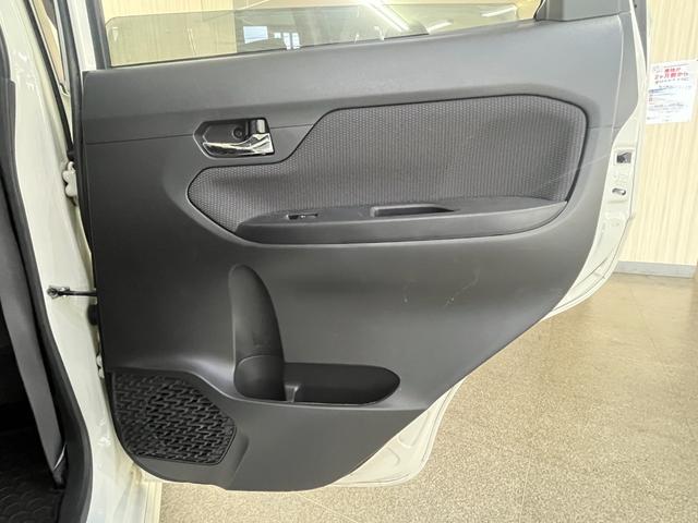 ムーヴ カスタム　Ｘ　ハイパーＳＡＩＩ　スマートアシスト　純正ナビ／フルセグＴＶ／バックカメラ／ｂｌｕｅｔｏｏｔｈ　ステアリングスイッチ　オートライト　プッシュスタート　スマートキー　ドライブレコーダー　ＥＴＣ　純正アルミ　フォグランプ（43枚目）