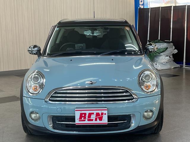 ＭＩＮＩ 　クーパークラブマン＿社外１８インチアルミ＿ドライブレコーダー　ＥＴＣ　社外ポータブルナビ／ワンセグＴＶ　ＨＩＤヘッドライト　フォグランプ　プッシュスタート　スマートキー　オートエアコン（2枚目）