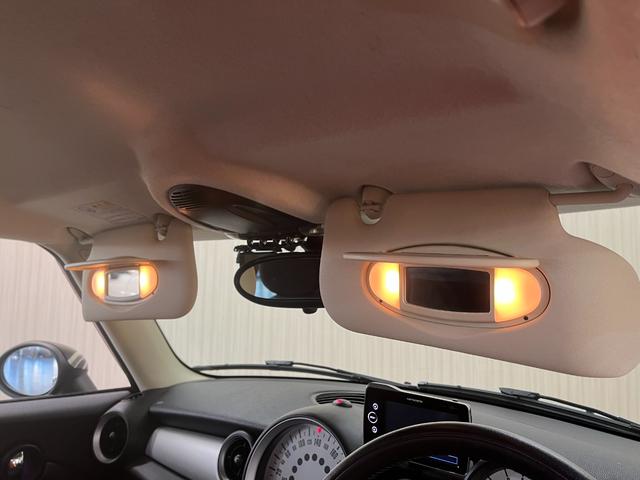 ＭＩＮＩ 　クーパークラブマン＿社外１８インチアルミ＿ドライブレコーダー　ＥＴＣ　社外ポータブルナビ／ワンセグＴＶ　ＨＩＤヘッドライト　フォグランプ　プッシュスタート　スマートキー　オートエアコン（25枚目）