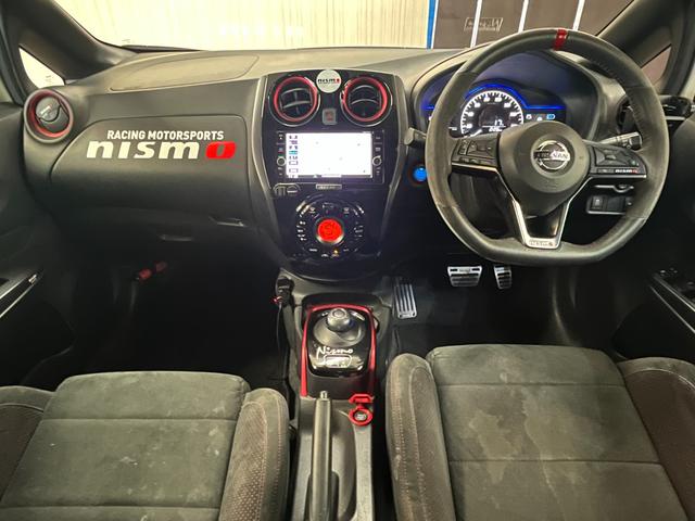 ノート ｅ－パワーニスモ　ｅパワーニスモ　エマージェンシーブレーキ　純正ナビ／フルセグＴＶ　デジタルインナーミラー　線包囲モニター　ドライブレコーダー　ＥＴＣ　ステアリングスイッチ　純正アルミ　電動格納ミラー（23枚目）