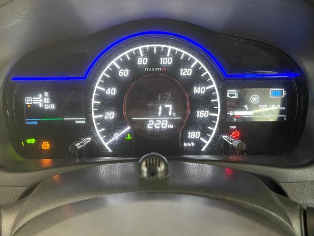 ノート ｅ－パワーニスモ　ｅパワーニスモ　エマージェンシーブレーキ　純正ナビ／フルセグＴＶ　デジタルインナーミラー　線包囲モニター　ドライブレコーダー　ＥＴＣ　ステアリングスイッチ　純正アルミ　電動格納ミラー（25枚目）