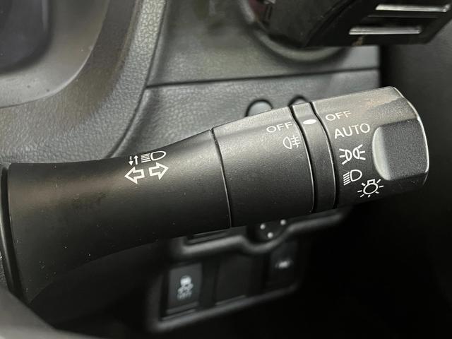 ノート ｅ－パワーニスモ　ｅパワーニスモ　エマージェンシーブレーキ　純正ナビ／フルセグＴＶ　デジタルインナーミラー　線包囲モニター　ドライブレコーダー　ＥＴＣ　ステアリングスイッチ　純正アルミ　電動格納ミラー（36枚目）