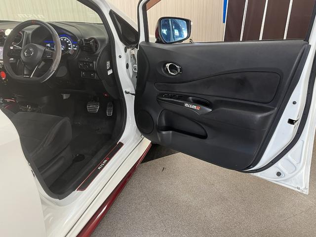 ノート ｅ－パワーニスモ　ｅパワーニスモ　エマージェンシーブレーキ　純正ナビ／フルセグＴＶ　デジタルインナーミラー　線包囲モニター　ドライブレコーダー　ＥＴＣ　ステアリングスイッチ　純正アルミ　電動格納ミラー（46枚目）