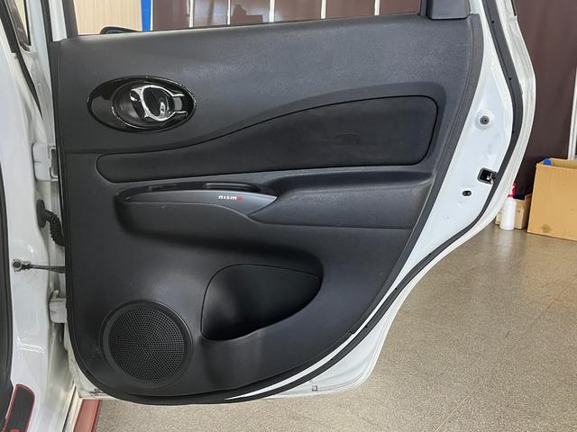 ノート ｅ－パワーニスモ　ｅパワーニスモ　エマージェンシーブレーキ　純正ナビ／フルセグＴＶ　デジタルインナーミラー　線包囲モニター　ドライブレコーダー　ＥＴＣ　ステアリングスイッチ　純正アルミ　電動格納ミラー（49枚目）