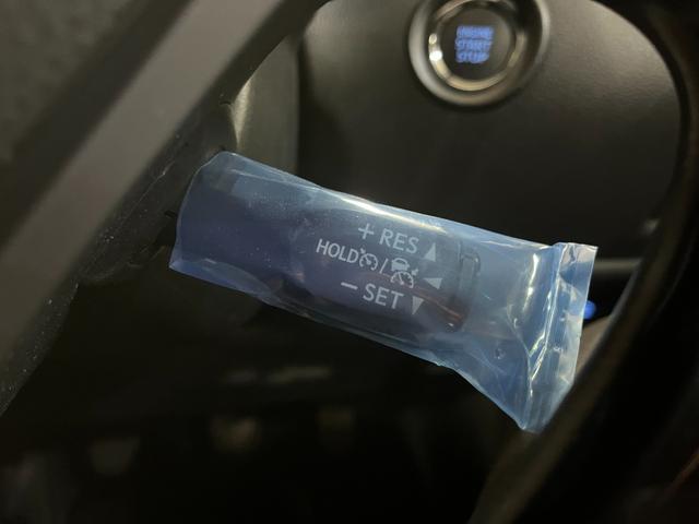 Ｃ－ＨＲ Ｇ－Ｔ　Ｇ－Ｔ＿純正８インチディスプレイオーディオナビ／バックカメラ／ｂｌｕｅｔｏｏｔｈ　ドライブレコーダー　純正アルミ　ステアリングスイッチ　ＬＥＤヘッドライト　ハーフレザーシート　トノカバー（19枚目）