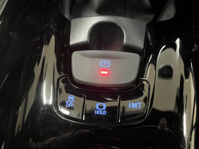 Ｃ－ＨＲ Ｇ－Ｔ　Ｇ－Ｔ＿純正８インチディスプレイオーディオナビ／バックカメラ／ｂｌｕｅｔｏｏｔｈ　ドライブレコーダー　純正アルミ　ステアリングスイッチ　ＬＥＤヘッドライト　ハーフレザーシート　トノカバー（22枚目）