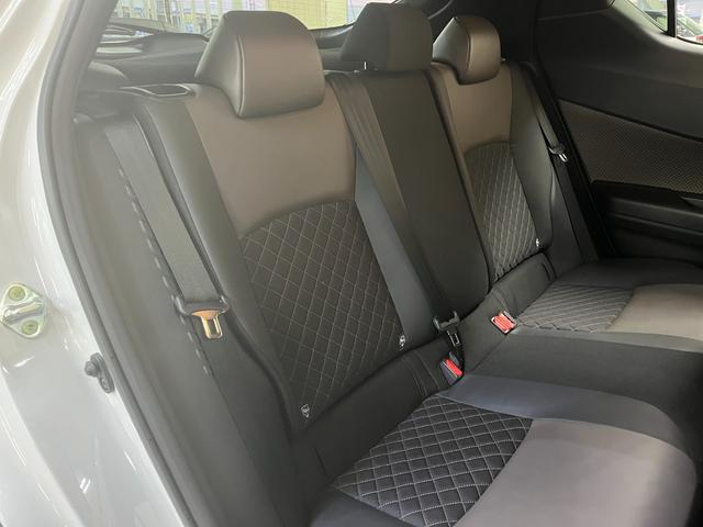 Ｃ－ＨＲ Ｇ－Ｔ　Ｇ－Ｔ＿純正８インチディスプレイオーディオナビ／バックカメラ／ｂｌｕｅｔｏｏｔｈ　ドライブレコーダー　純正アルミ　ステアリングスイッチ　ＬＥＤヘッドライト　ハーフレザーシート　トノカバー（31枚目）