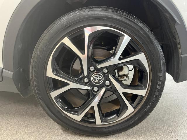 Ｃ－ＨＲ Ｇ－Ｔ　Ｇ－Ｔ＿純正８インチディスプレイオーディオナビ／バックカメラ／ｂｌｕｅｔｏｏｔｈ　ドライブレコーダー　純正アルミ　ステアリングスイッチ　ＬＥＤヘッドライト　ハーフレザーシート　トノカバー（43枚目）