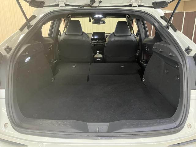 Ｃ－ＨＲ Ｇ　Ｇハイブリッド　ＴＲＤエアロ　ハーフレザーシート　スマートキー　ドライブレコーダー　ＥＴＣ　ステアリングスイッチ　クルーズコントロール　純正ナビ／バックカメラ　純正アルミ　ＬＥＤヘッドライト（38枚目）