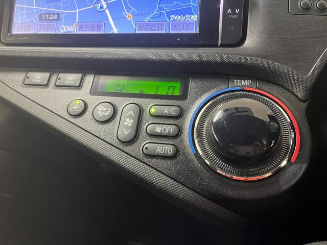 アクア G G_iストップ_純正ナビ/フルセグTV/bluetooth/_ETC_プッシュスタ-ト スマートキー/スペアキー ウィンカーミラー 電動格納ミラー ETC オートエアコン(18枚目)