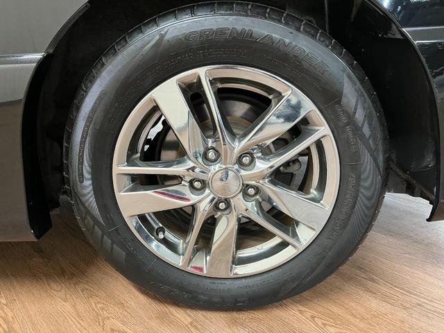 セレナ ライダー　ライダ－＿純正ナビ／フルセグＴＶ／バックモニタ－＿両側パワースライドドア　ＥＴＣ　ステアリングリモコン　社外アルミホイール（ＡＵＴＥＣＨ）　ＨＩＤヘッドライト／フォグランプ　スマートキー（48枚目）