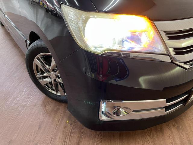 セレナ ライダー　ライダ－＿純正ナビ／フルセグＴＶ／バックモニタ－＿両側パワースライドドア　ＥＴＣ　ステアリングリモコン　社外アルミホイール（ＡＵＴＥＣＨ）　ＨＩＤヘッドライト／フォグランプ　スマートキー（49枚目）