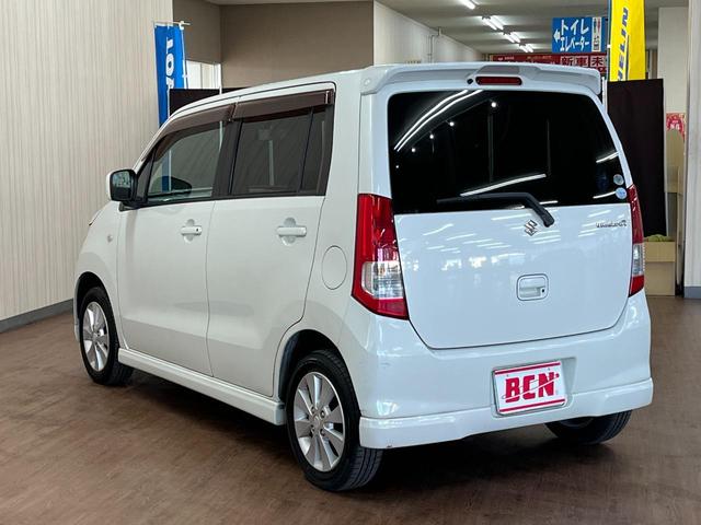 ワゴンＲ 　ＦＸリミテッド＿純正アルミホイール＿ＥＴＣ＿純正ＣＤオーディオ／ＡＭ／ＦＭ　マニュアルエアコン　電動格納ミラー　プッシュスタート　スマートキー＆スペアキー　ベンチシート（8枚目）