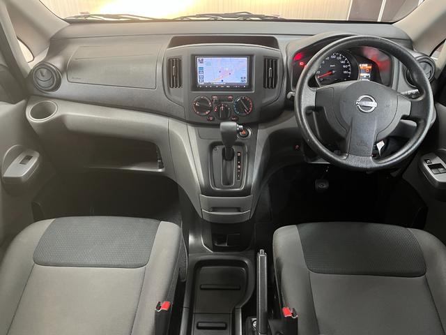 ＮＶ２００バネットバン ＶＸ　ＶＸ＿純正ナビ／ＴＶ／ｂｌｕｅｔｏｏｔｈ／バックカメラ　ＥＴＣ　両側スライドドア　オートライト　キーレスエントリー　マニュアルエアコン　電動格納ミラー　横滑り防止（10枚目）