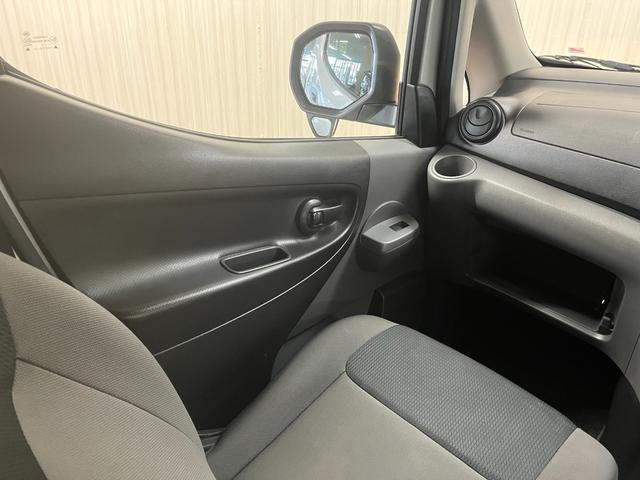 ＮＶ２００バネットバン ＶＸ　ＶＸ＿純正ナビ／ＴＶ／ｂｌｕｅｔｏｏｔｈ／バックカメラ　ＥＴＣ　両側スライドドア　オートライト　キーレスエントリー　マニュアルエアコン　電動格納ミラー　横滑り防止（12枚目）
