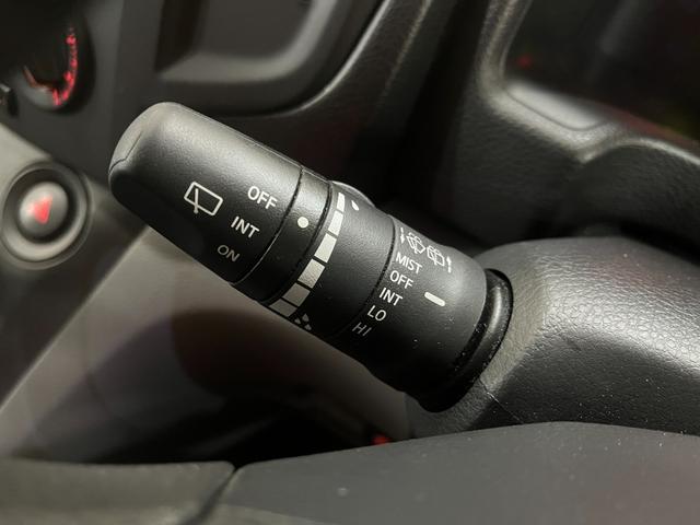 ＮＶ２００バネットバン ＶＸ　ＶＸ＿純正ナビ／ＴＶ／ｂｌｕｅｔｏｏｔｈ／バックカメラ　ＥＴＣ　両側スライドドア　オートライト　キーレスエントリー　マニュアルエアコン　電動格納ミラー　横滑り防止（17枚目）